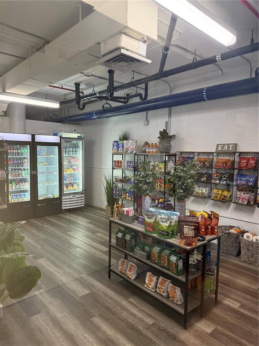 701 Brickell Key Blvd #910, Miami FL 33131