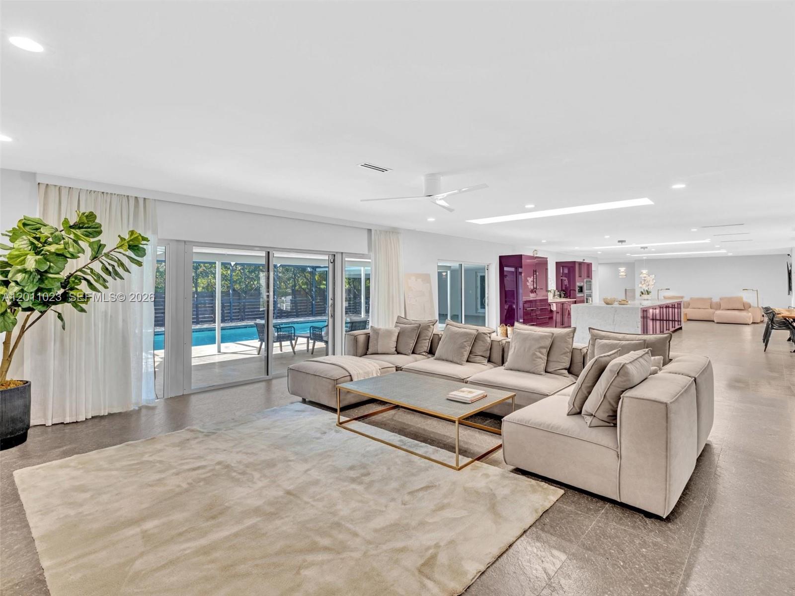 840 S Southlake Dr #0, Hollywood FL 33019