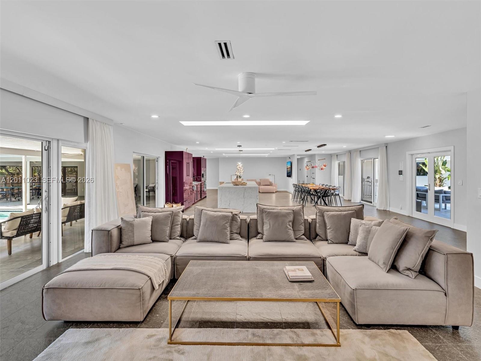 840 S Southlake Dr #0, Hollywood FL 33019