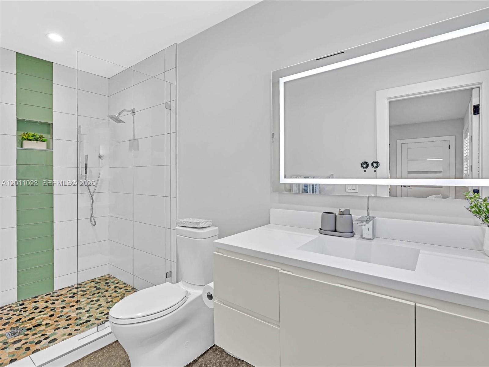 840 S Southlake Dr #0, Hollywood FL 33019