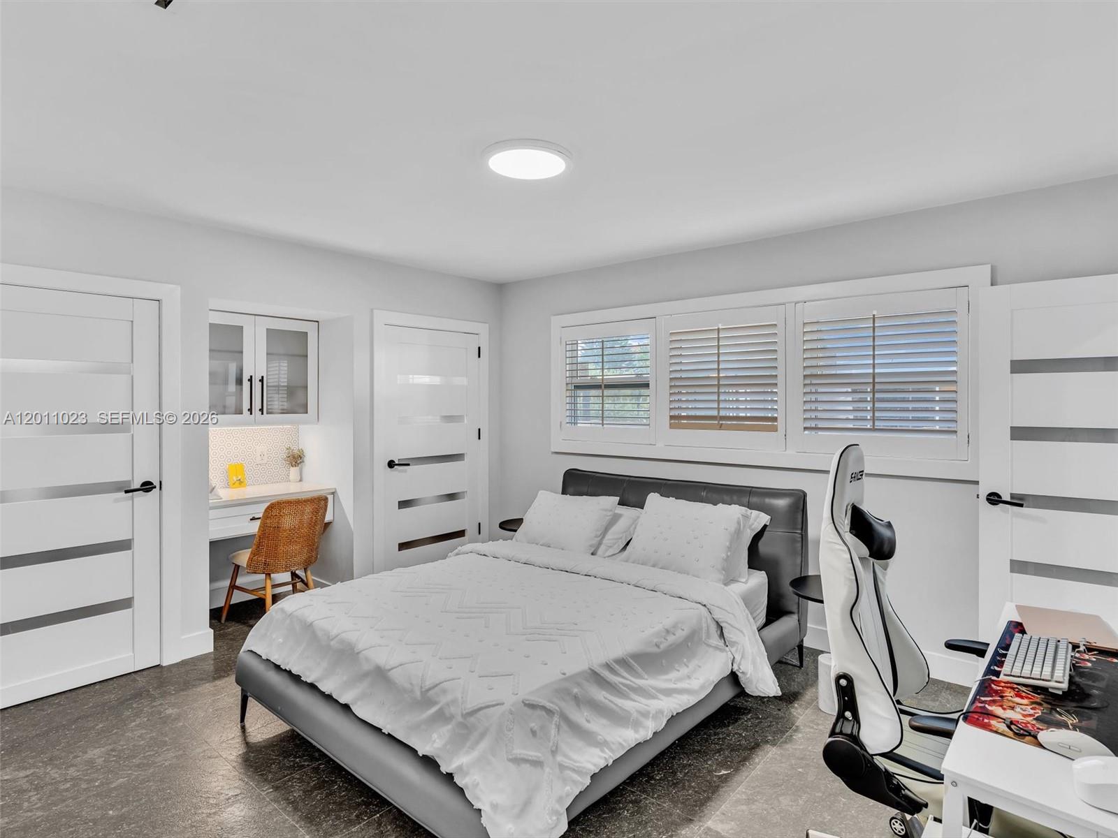 840 S Southlake Dr #0, Hollywood FL 33019