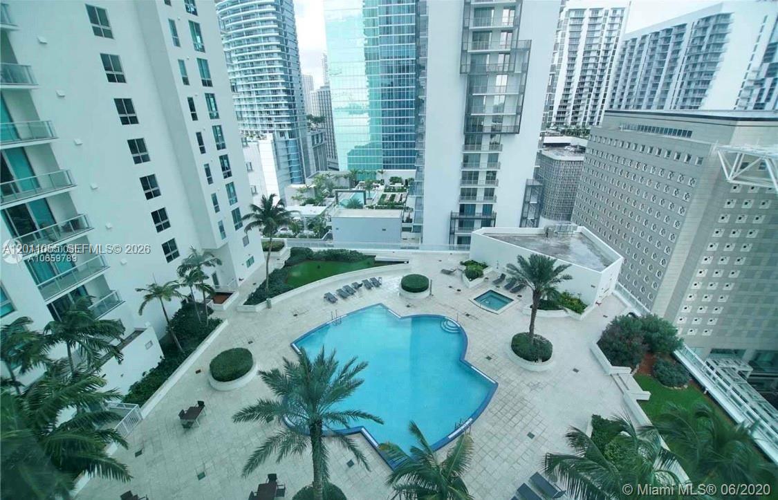 300 S Biscayne Blvd #T-3004, Miami FL 33131