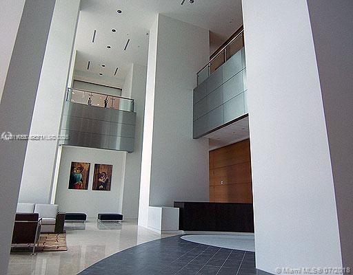 300 S Biscayne Blvd #T-3004, Miami FL 33131