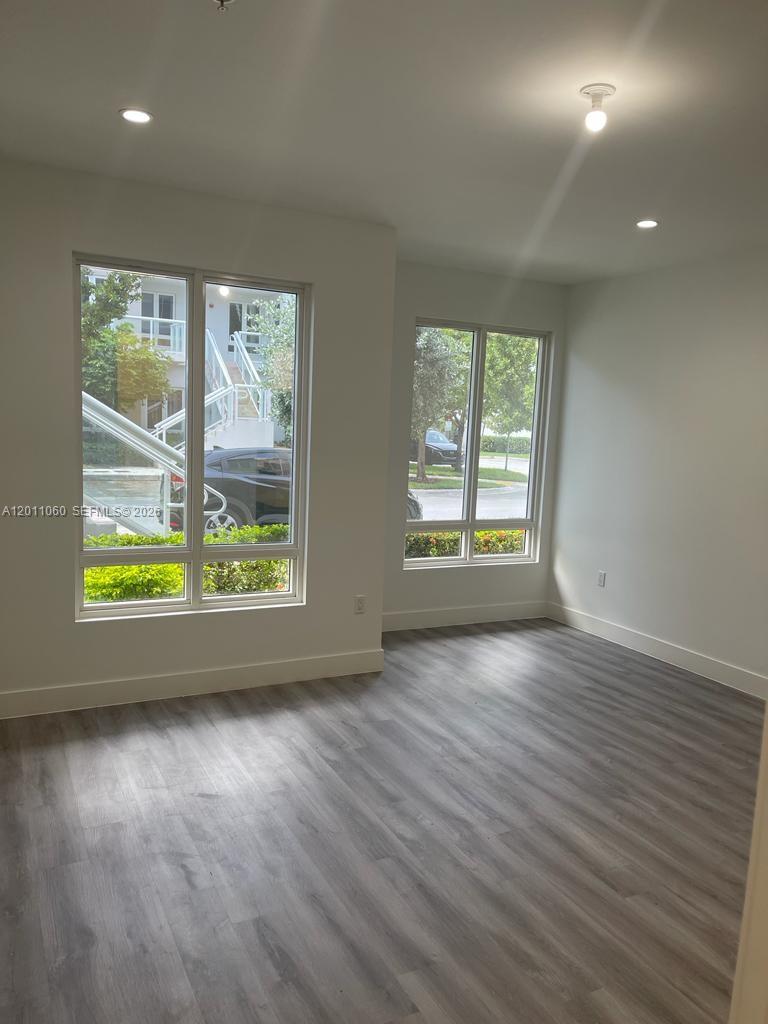 10245 NW 63rd Ter #103, Doral FL 33178