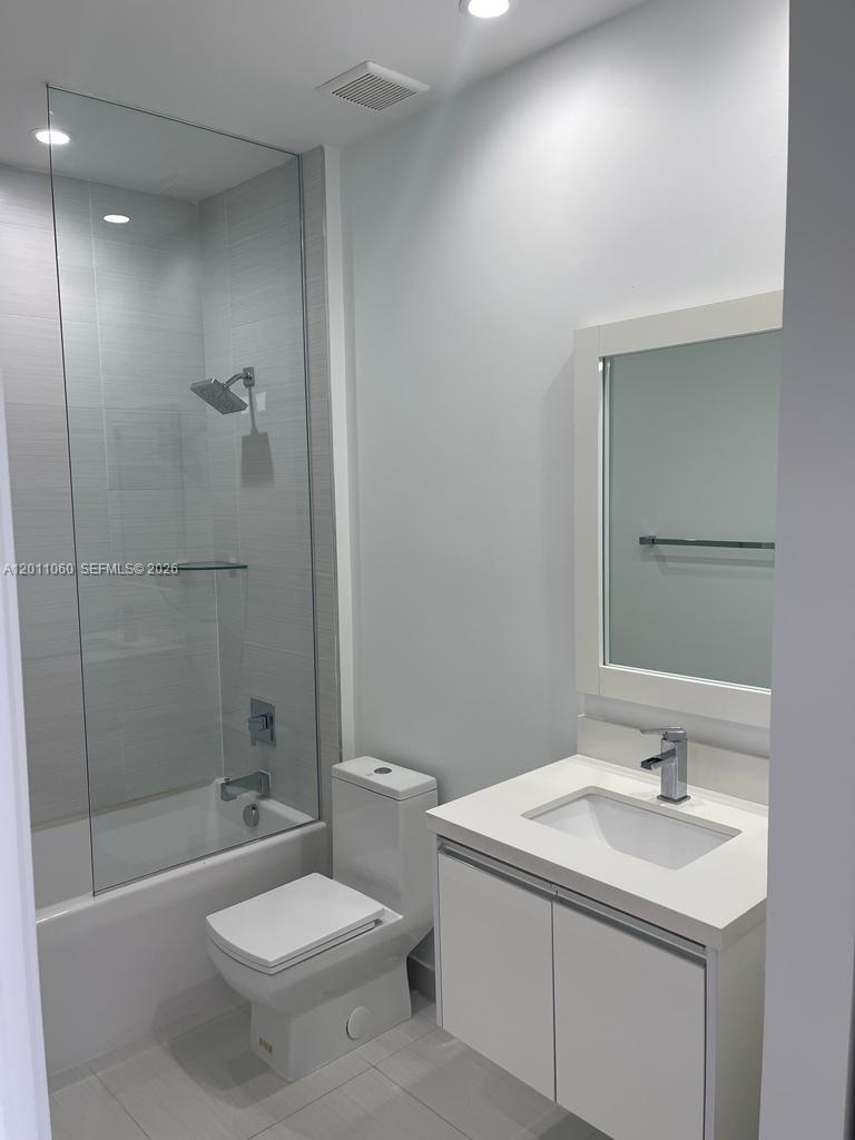10245 NW 63rd Ter #103, Doral FL 33178