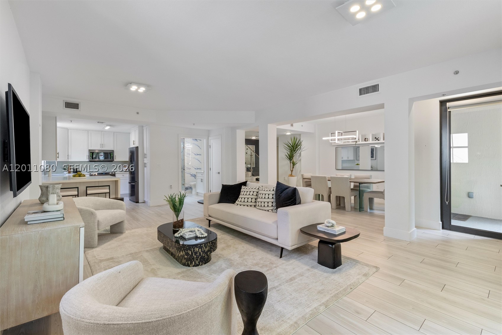 1650 Galiano St #TH15, Coral Gables FL 33134