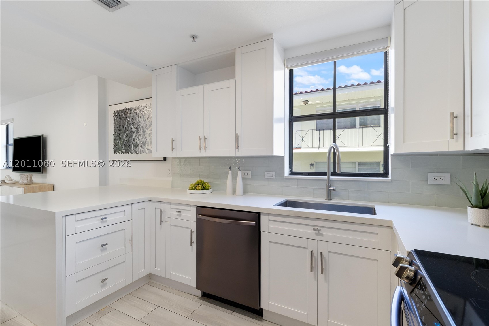 1650 Galiano St #TH15, Coral Gables FL 33134