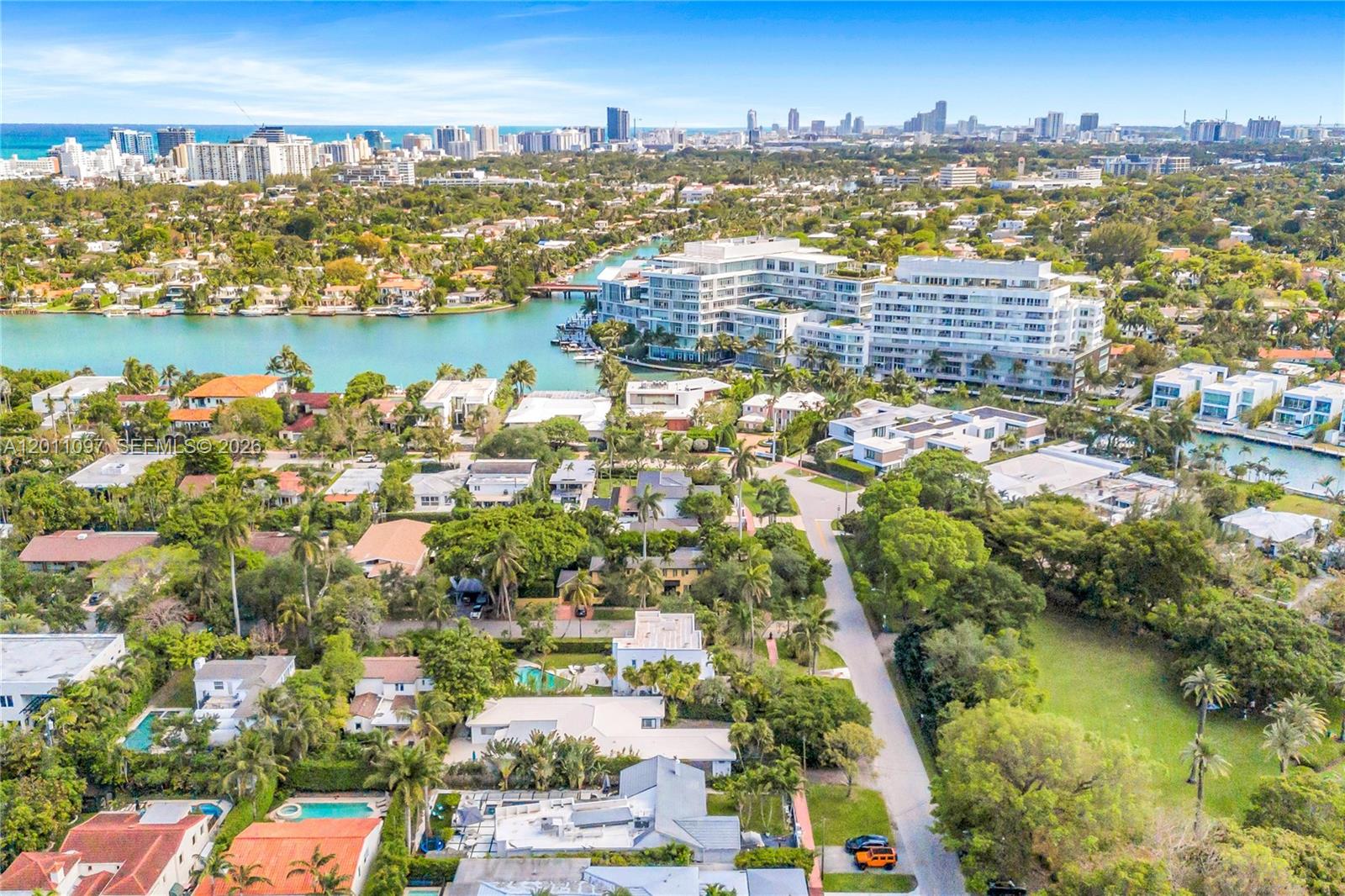 Miami Beach FL 33140 - A12011097