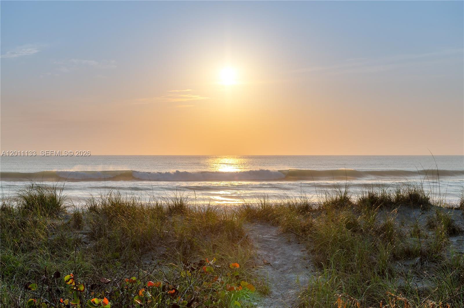 55 N Beach Rd, Jupiter Island FL 33455
