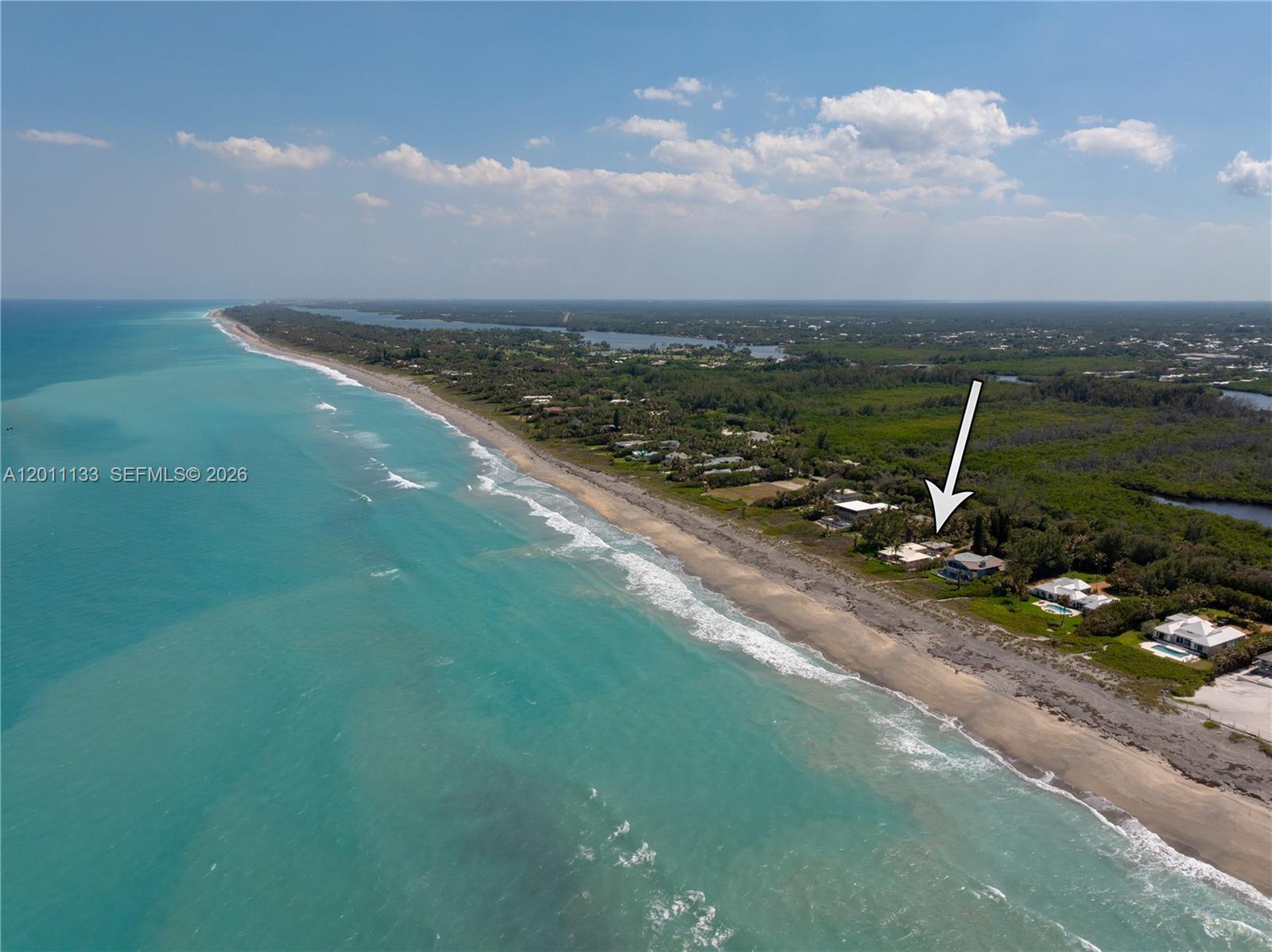 55 N Beach Rd, Jupiter Island FL 33455