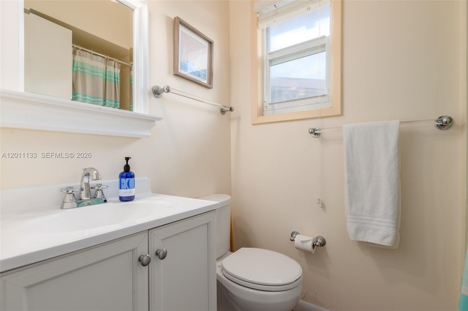 55 N Beach Rd, Jupiter Island FL 33455