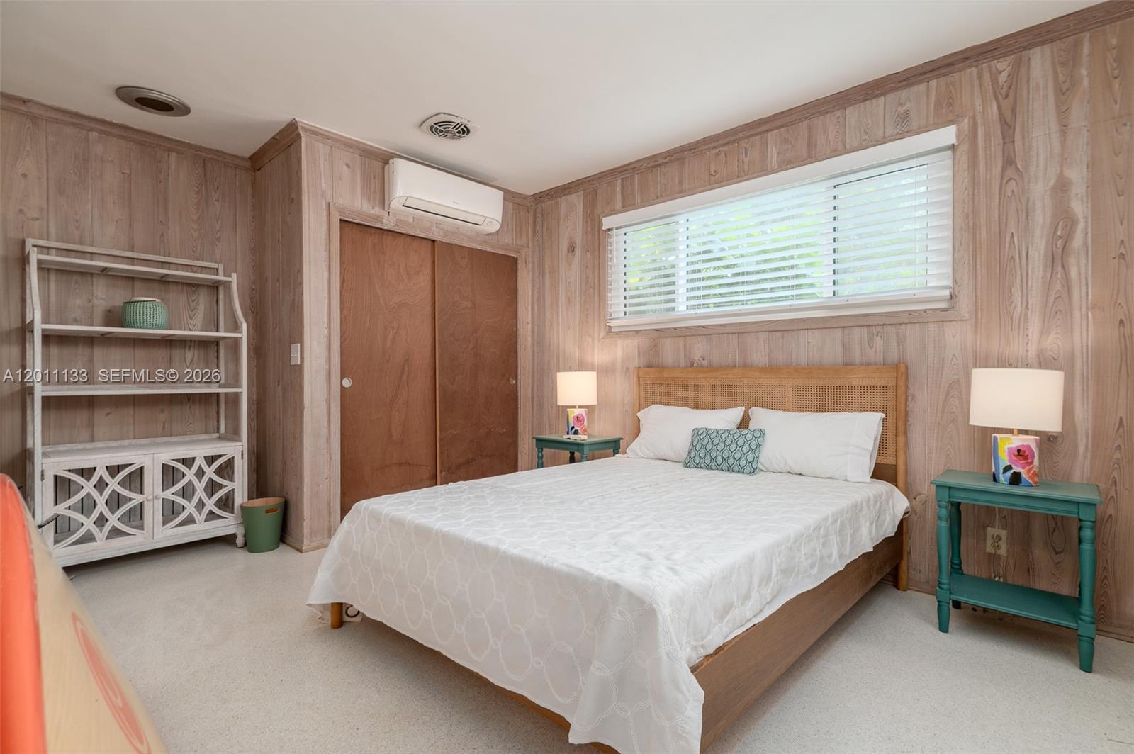 55 N Beach Rd, Jupiter Island FL 33455