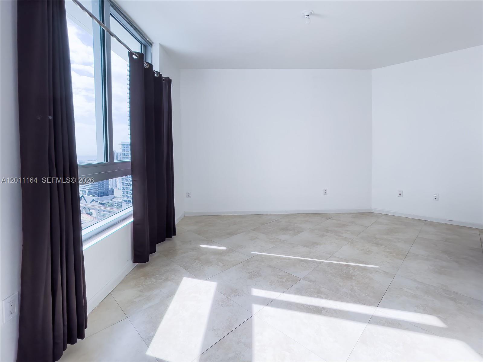 350 S Miami Ave #3208, Miami FL 33130