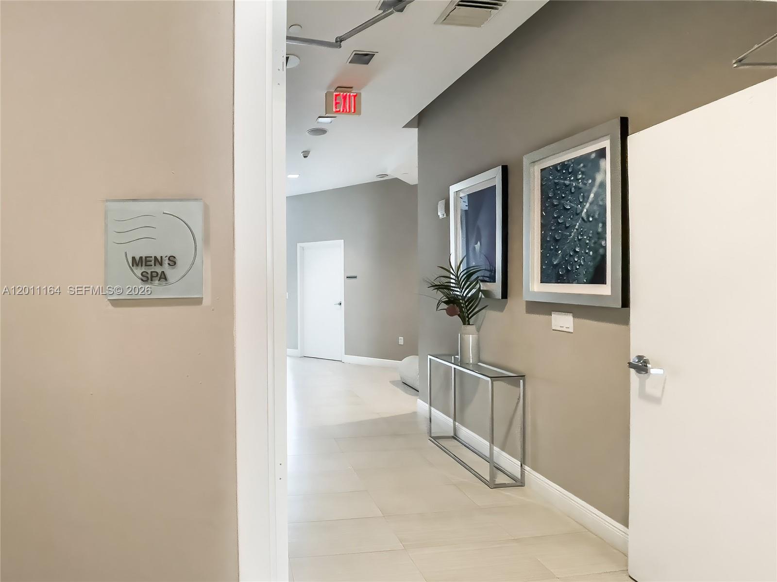 350 S Miami Ave #3208, Miami FL 33130