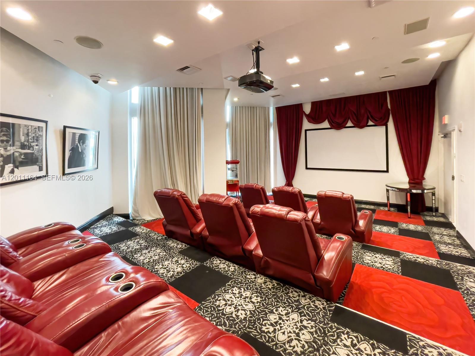 350 S Miami Ave #3208, Miami FL 33130
