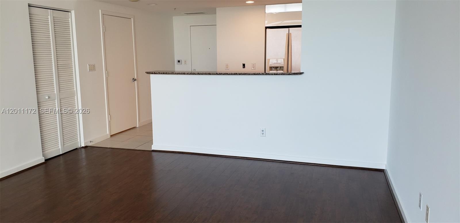 325 S Biscayne Blvd #3120, Miami FL 33131