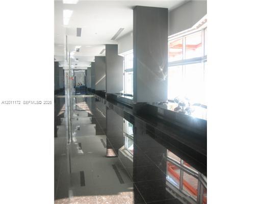 325 S Biscayne Blvd #3120, Miami FL 33131