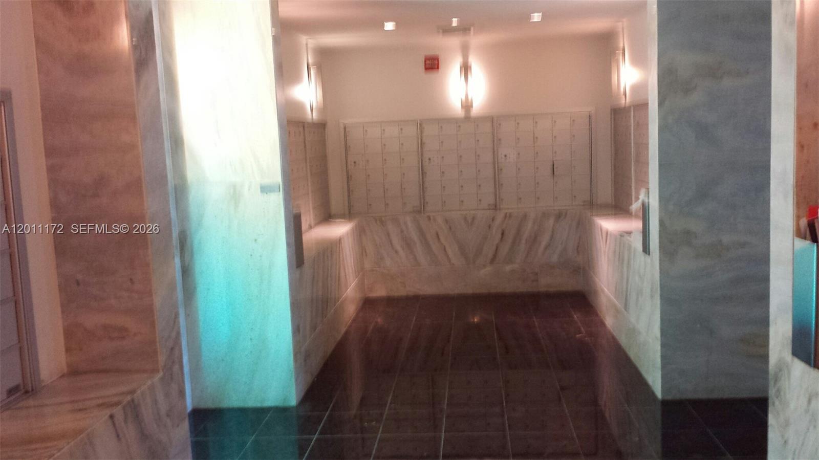 325 S Biscayne Blvd #3120, Miami FL 33131