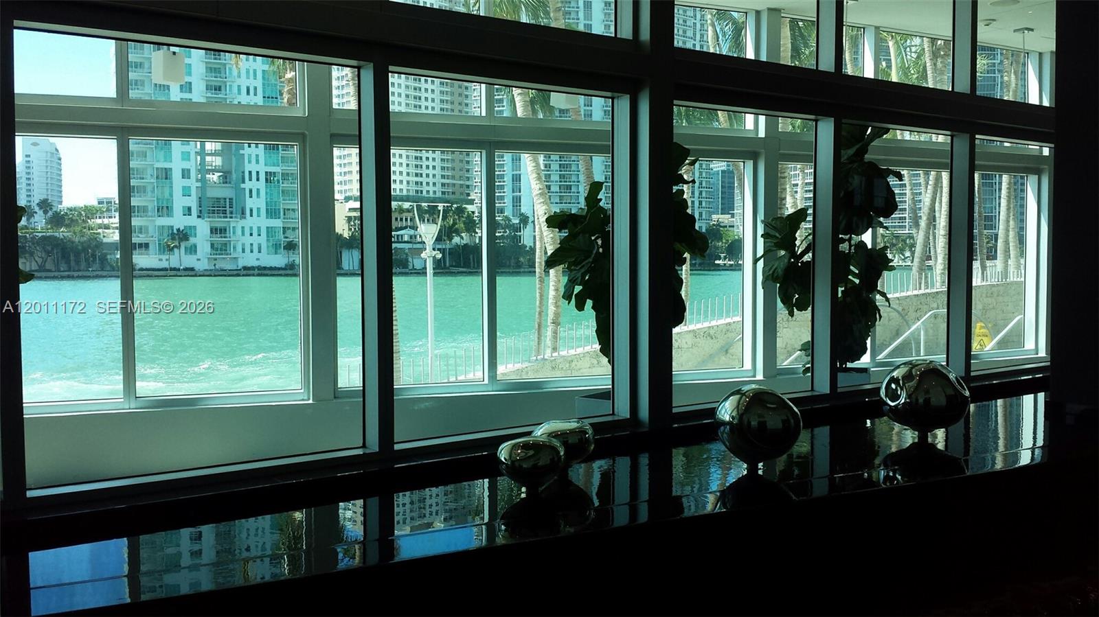 325 S Biscayne Blvd #3120, Miami FL 33131