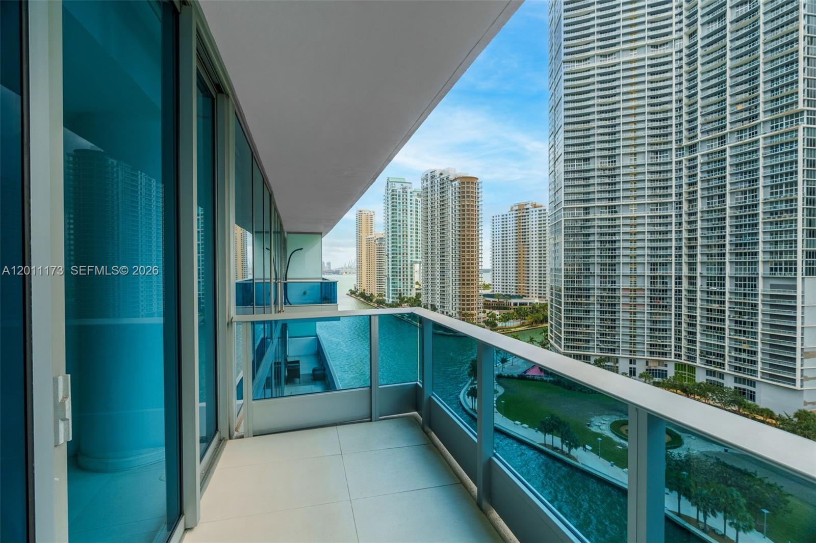 200 Biscayne Boulevard Way #1404, Miami FL 33131