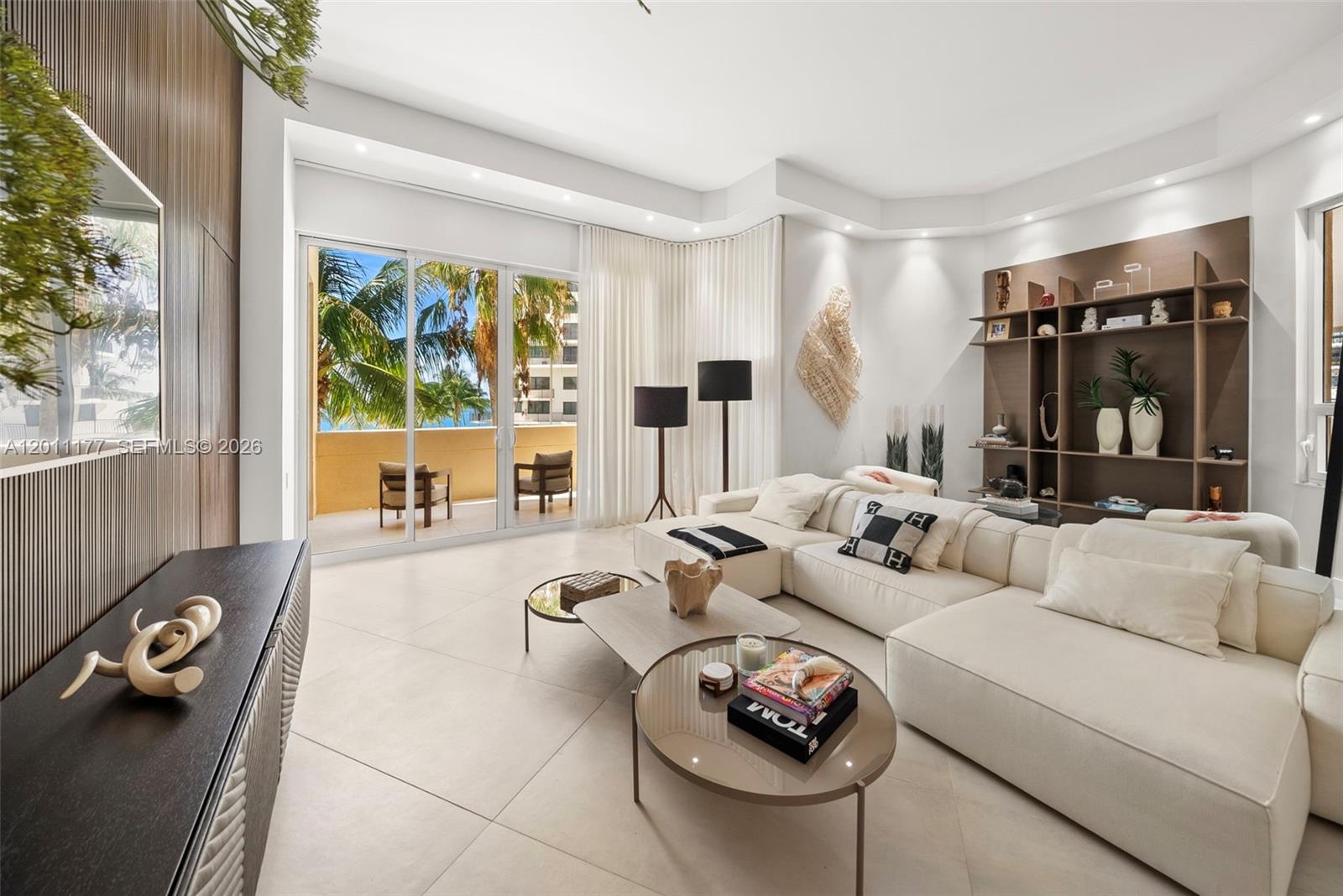 808 Brickell Key Dr #408, Miami FL 33131