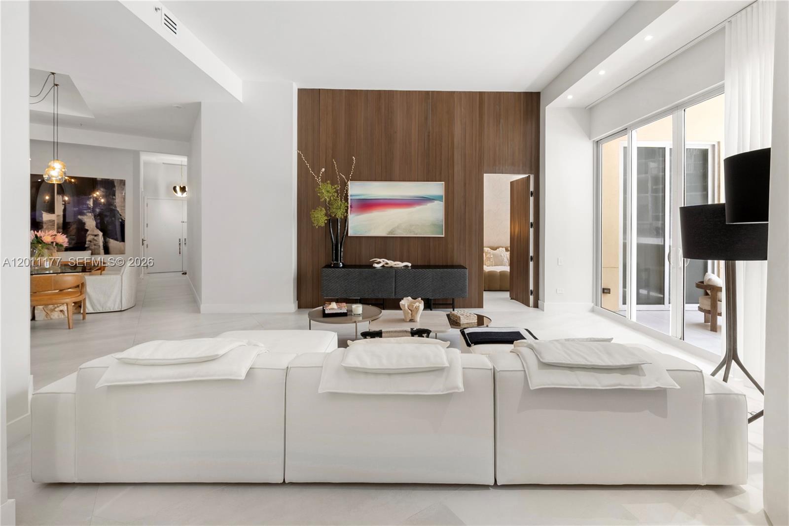 808 Brickell Key Dr #408, Miami FL 33131