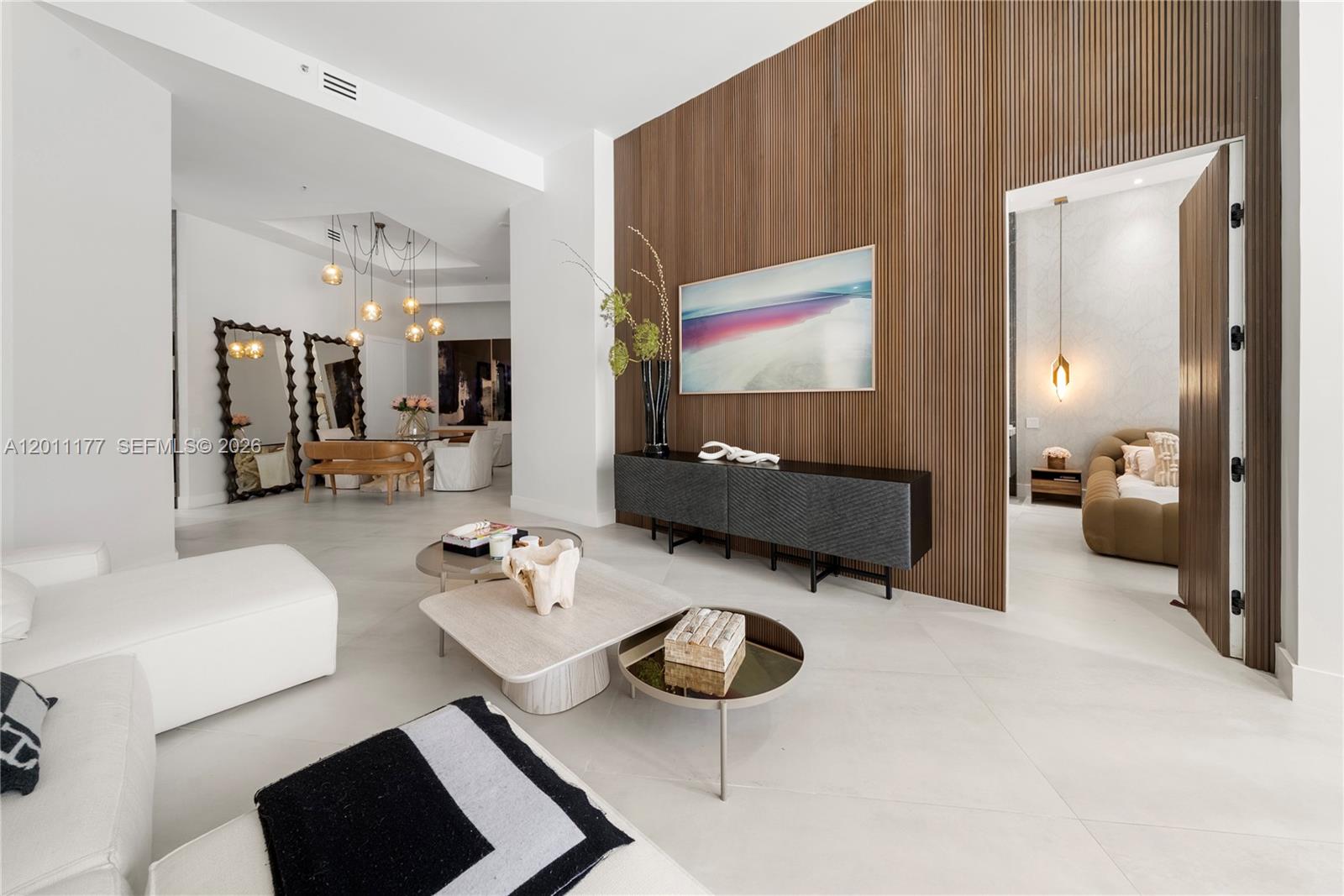 808 Brickell Key Dr #408, Miami FL 33131
