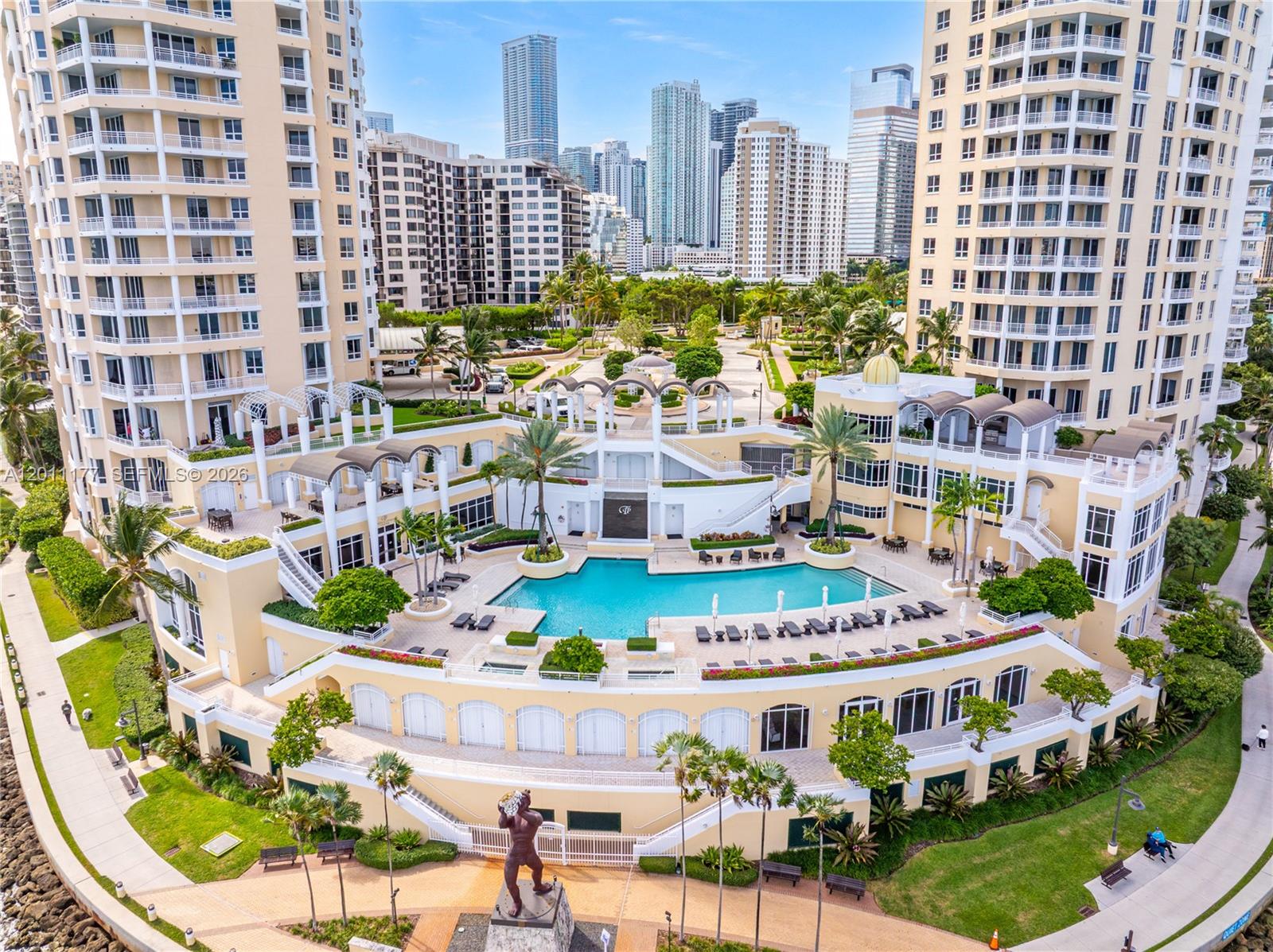 808 Brickell Key Dr #408, Miami FL 33131