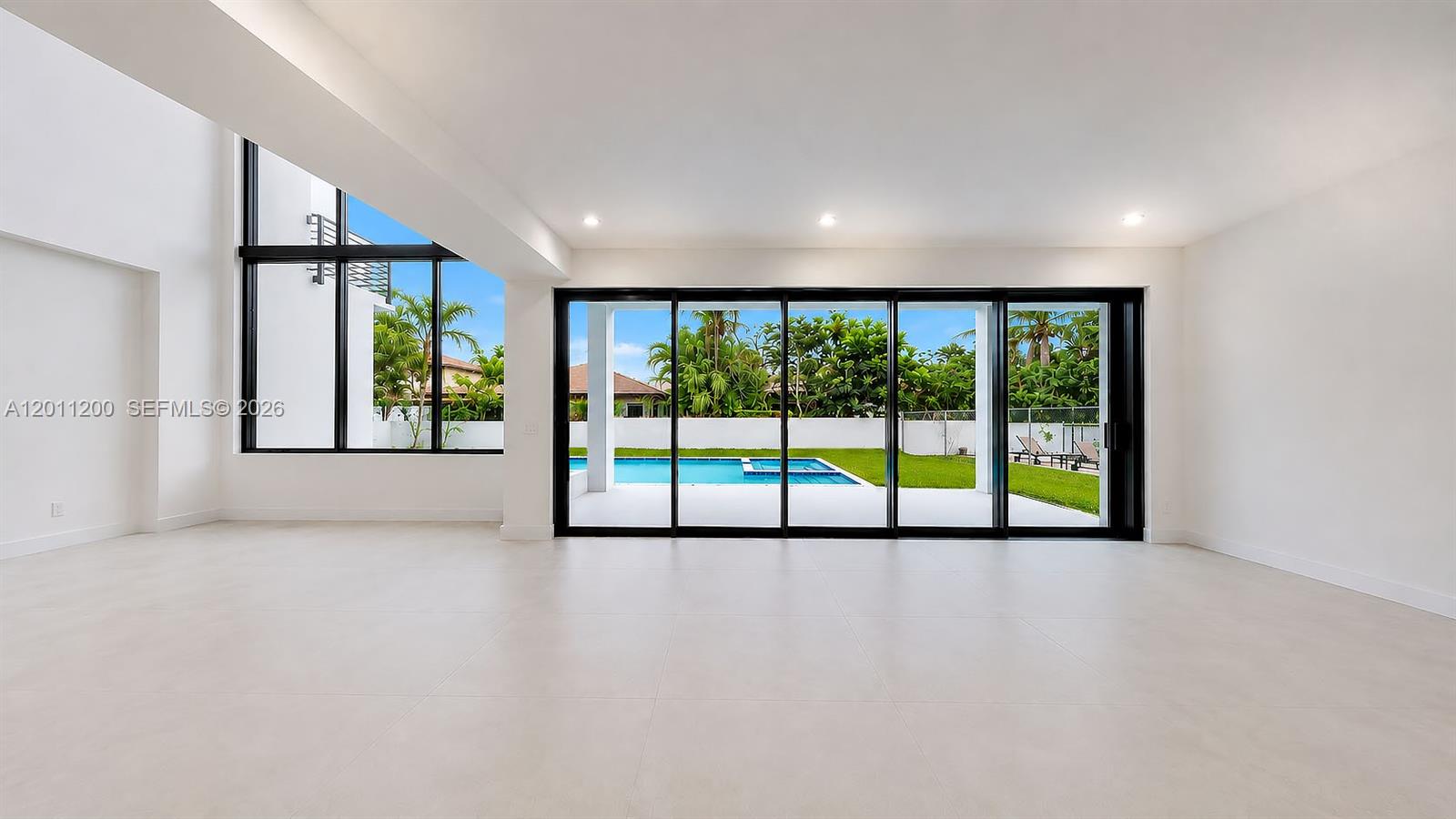 16022 NW 83rd Ct, Miami Lakes FL 33016