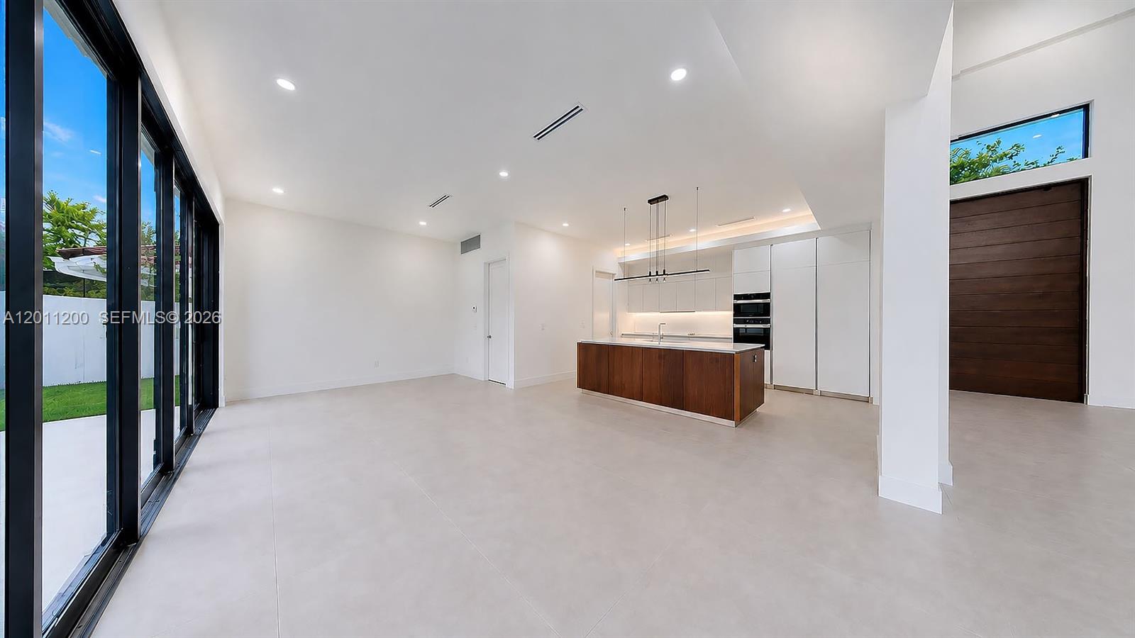 16022 NW 83rd Ct, Miami Lakes FL 33016