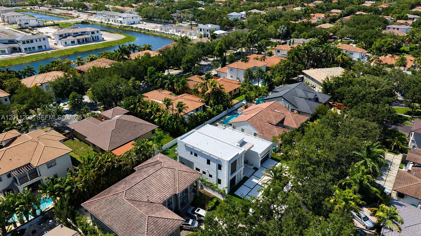 16022 NW 83rd Ct, Miami Lakes FL 33016