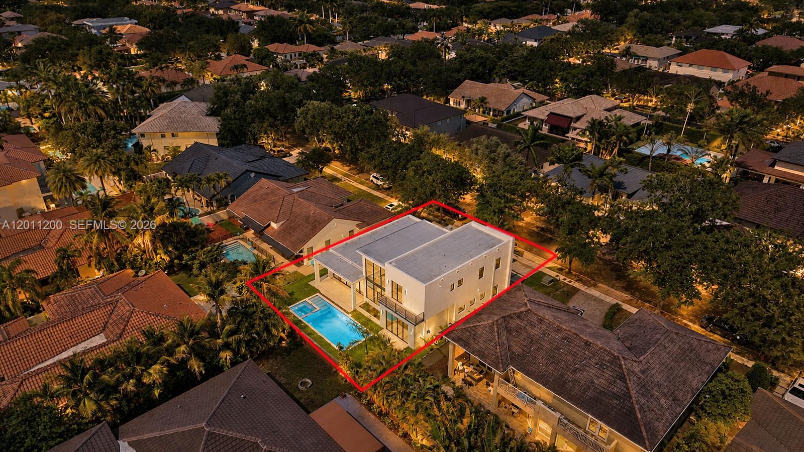 16022 NW 83rd Ct, Miami Lakes FL 33016