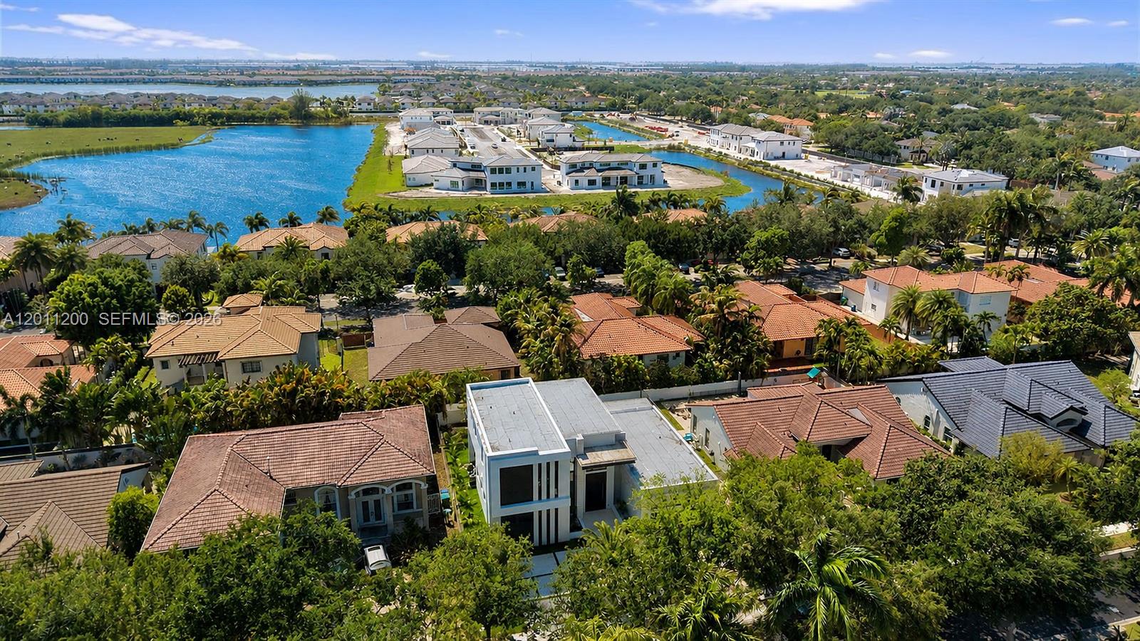 16022 NW 83rd Ct, Miami Lakes FL 33016