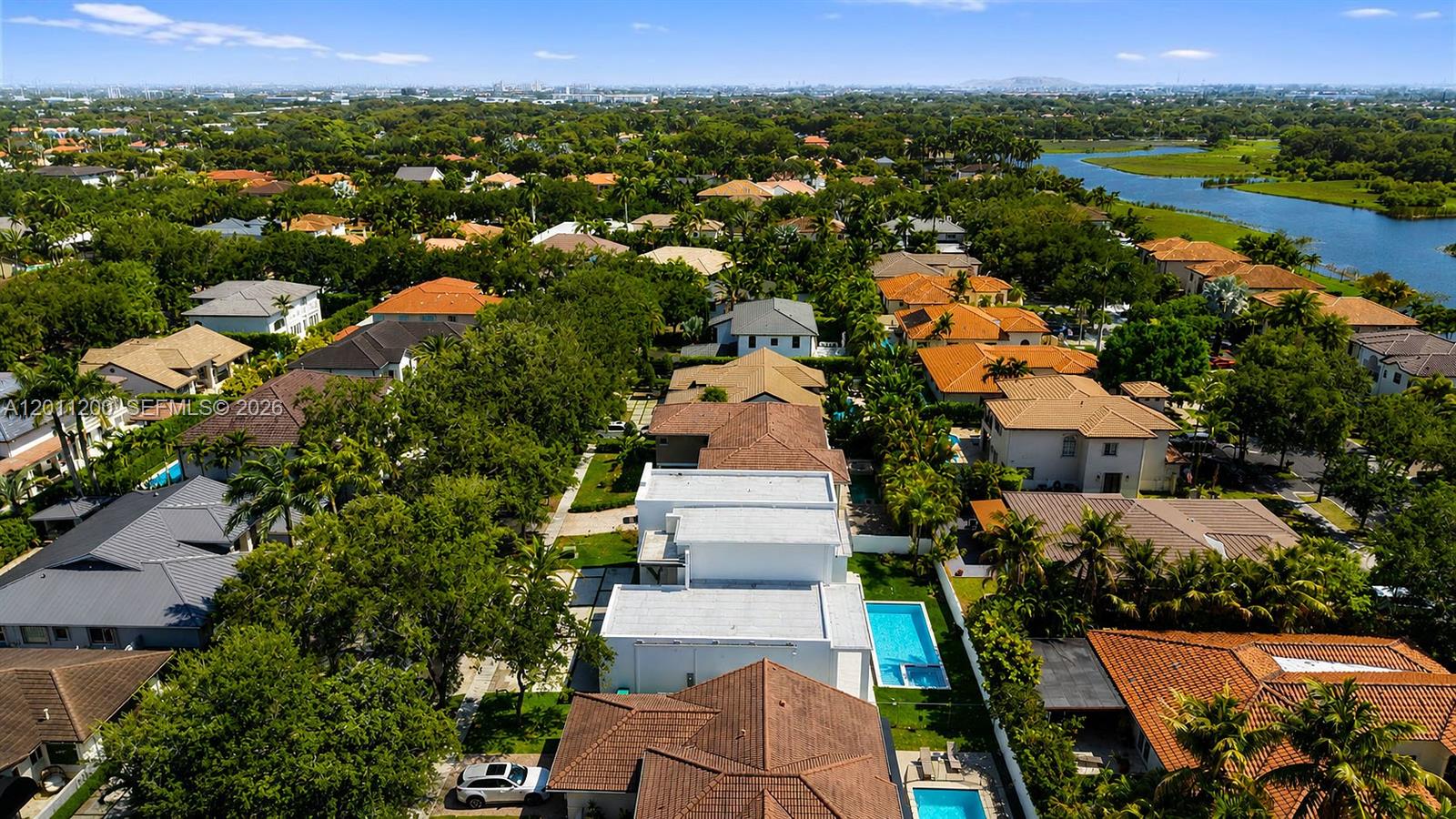 16022 NW 83rd Ct, Miami Lakes FL 33016