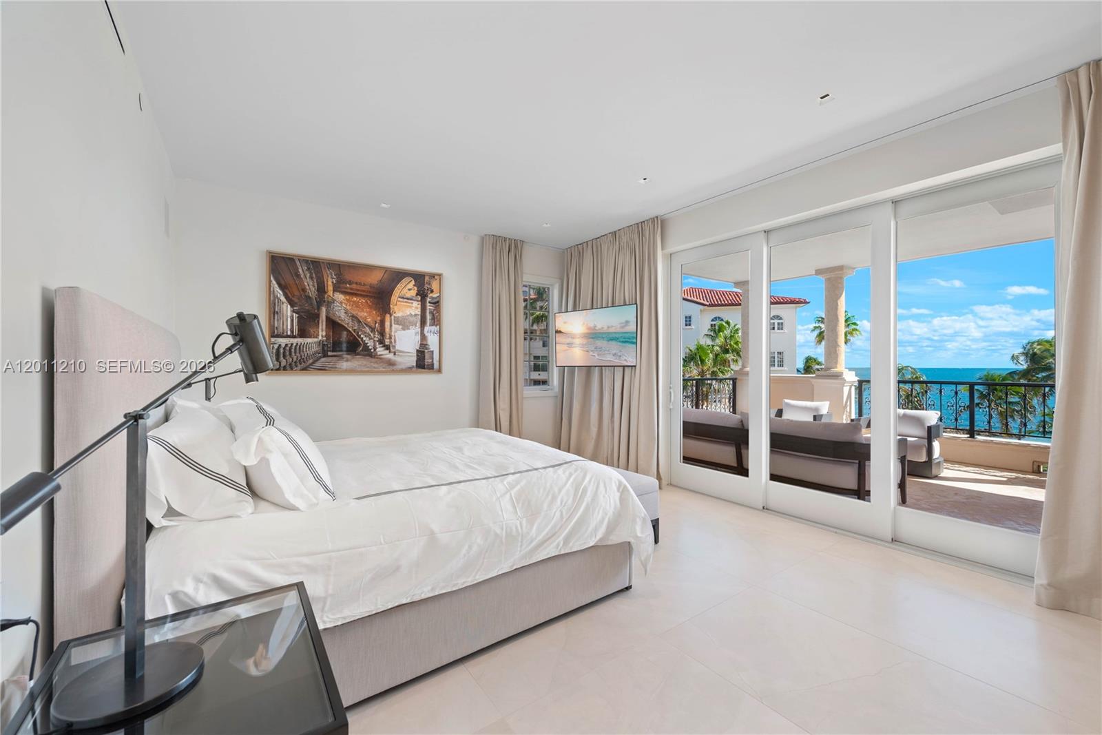 19242 Fisher Island Dr #19242, Miami Beach FL 33109