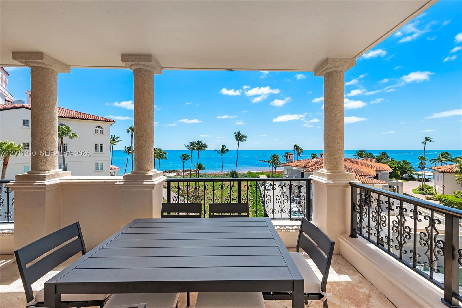 19242 Fisher Island Dr #19242, Miami Beach FL 33109
