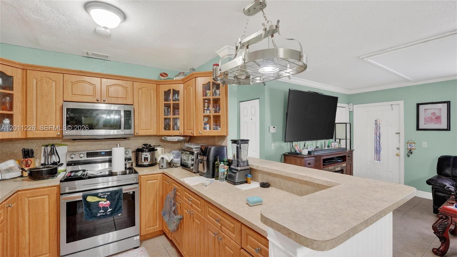4271 NW 192nd St, Miami Gardens FL 33055