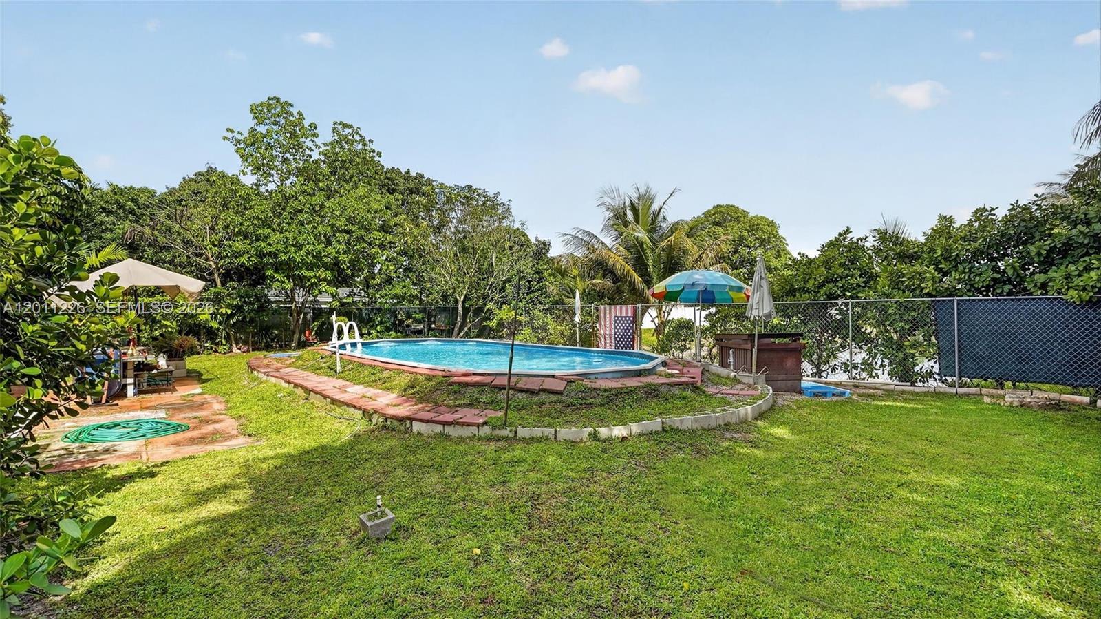 4271 NW 192nd St, Miami Gardens FL 33055