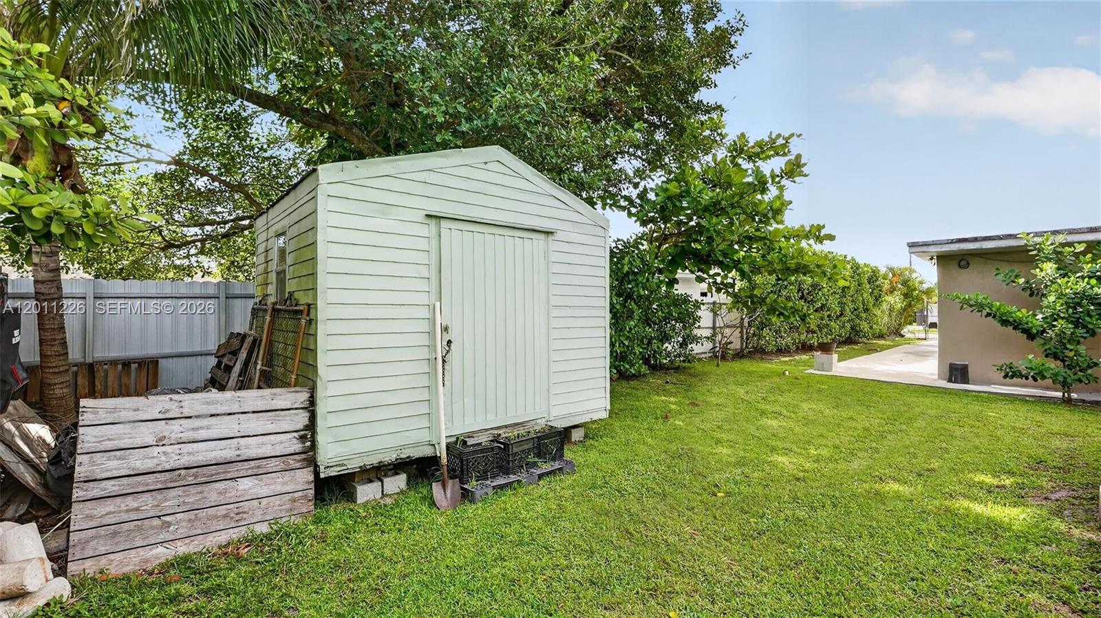 4271 NW 192nd St, Miami Gardens FL 33055