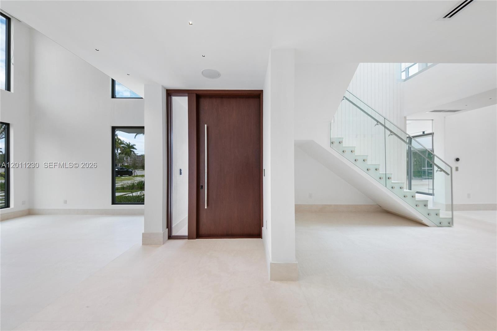 3280 Lake Ridge Lane, Weston FL 33332