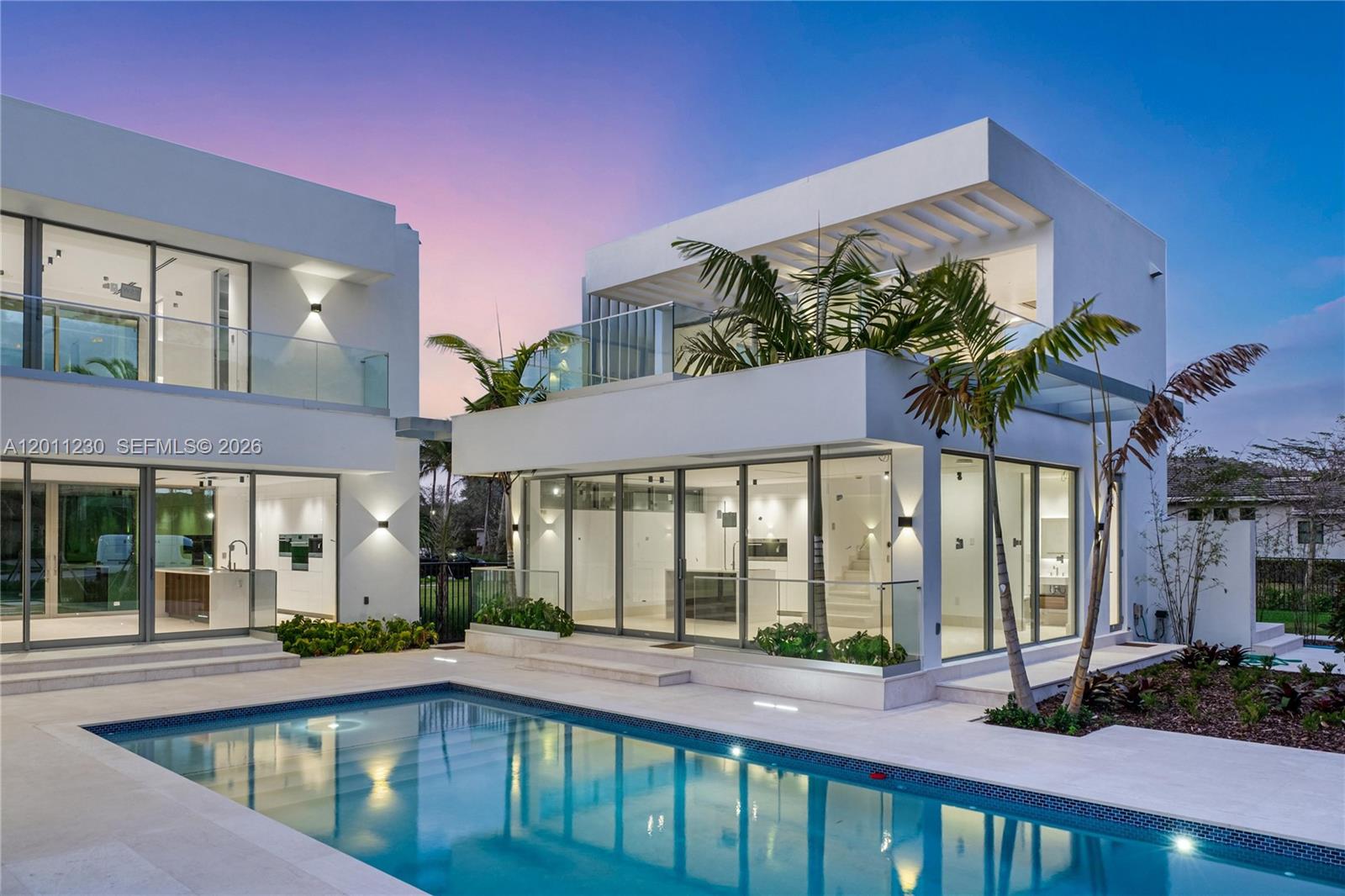 3280 Lake Ridge Lane, Weston FL 33332