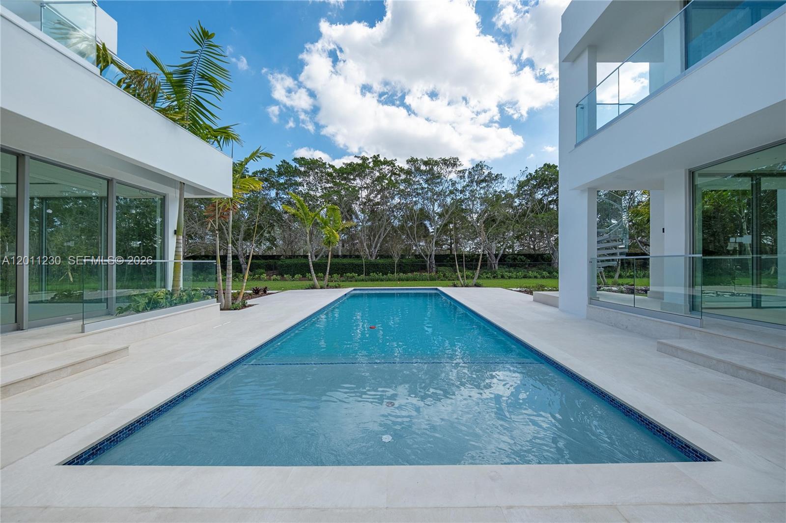 3280 Lake Ridge Lane, Weston FL 33332