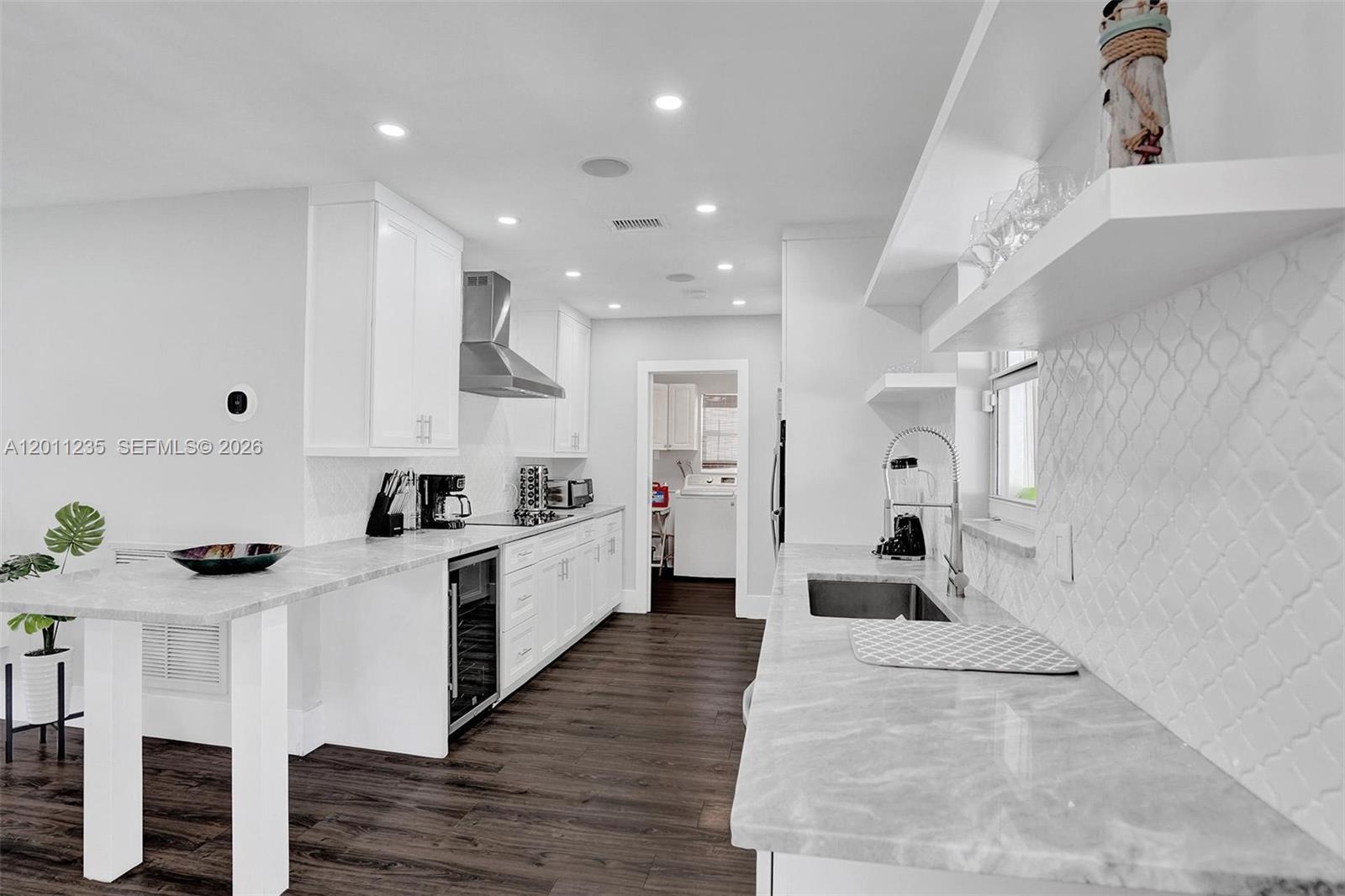 1247 SE 7th Ct, Deerfield Beach FL 33441