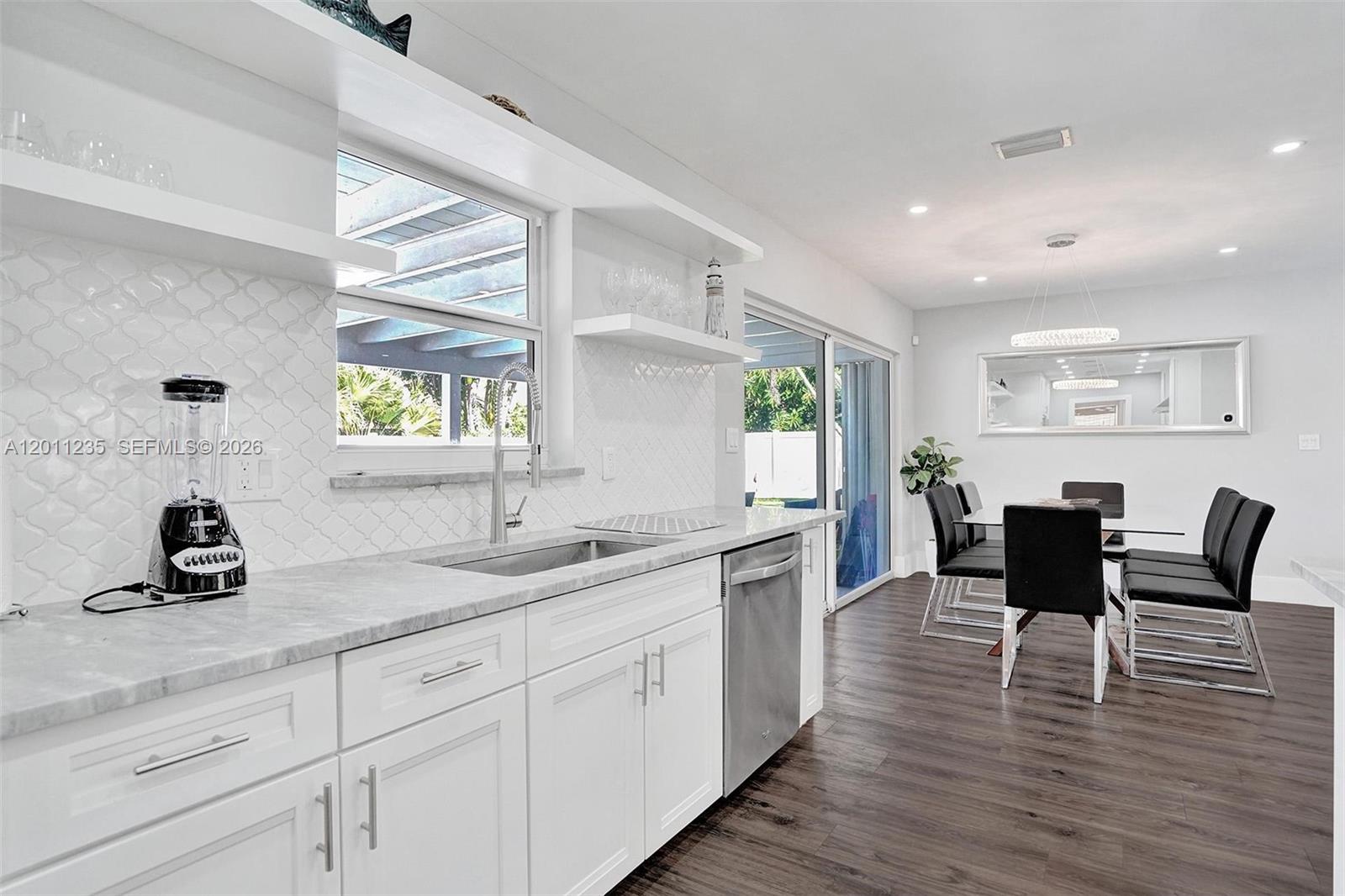 1247 SE 7th Ct, Deerfield Beach FL 33441