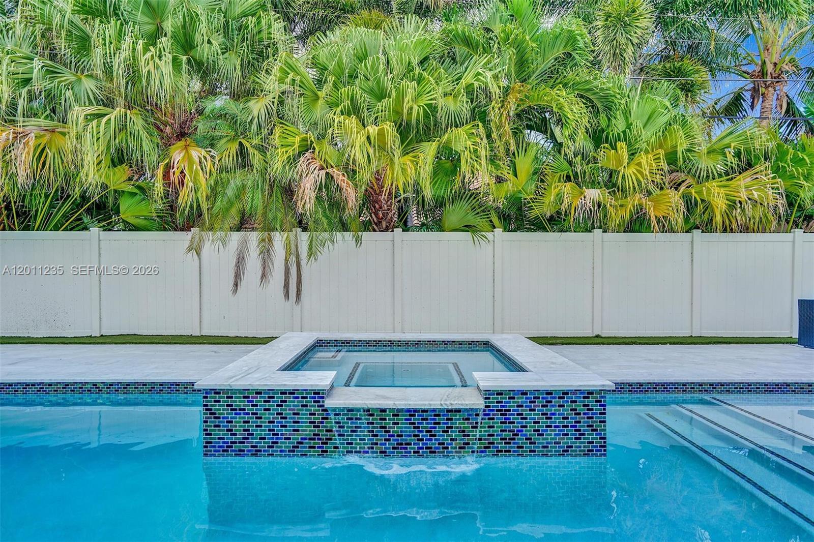 1247 SE 7th Ct, Deerfield Beach FL 33441