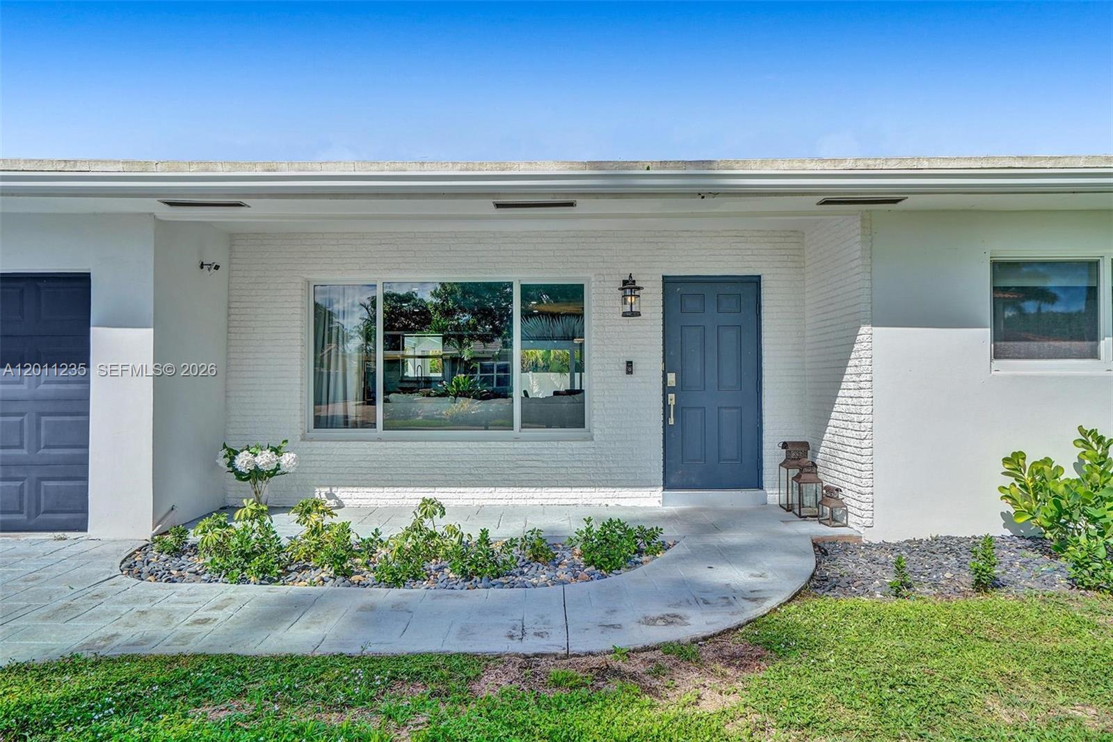 1247 SE 7th Ct, Deerfield Beach FL 33441