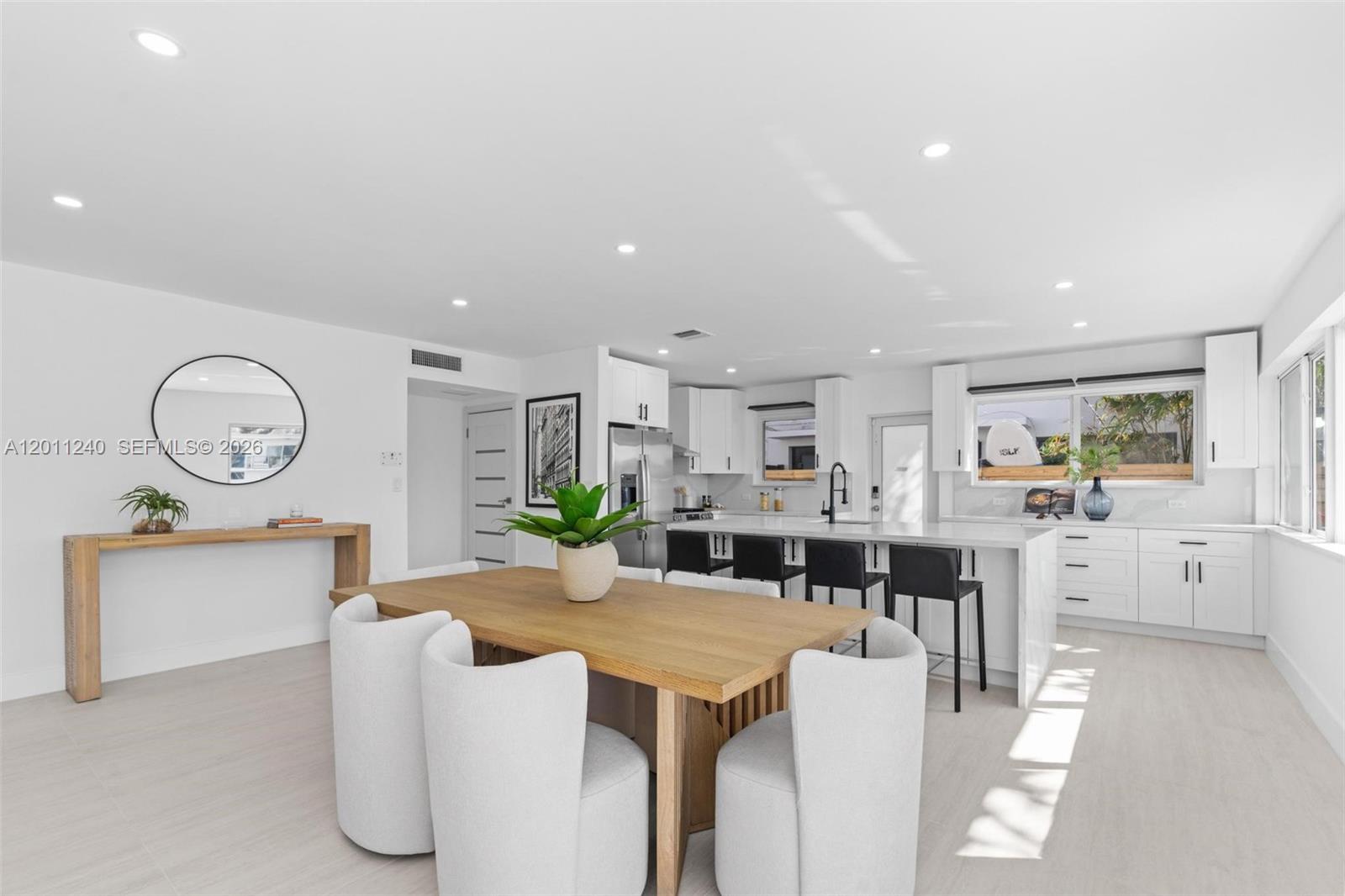7286 Gary Ave, Miami Beach FL 33141