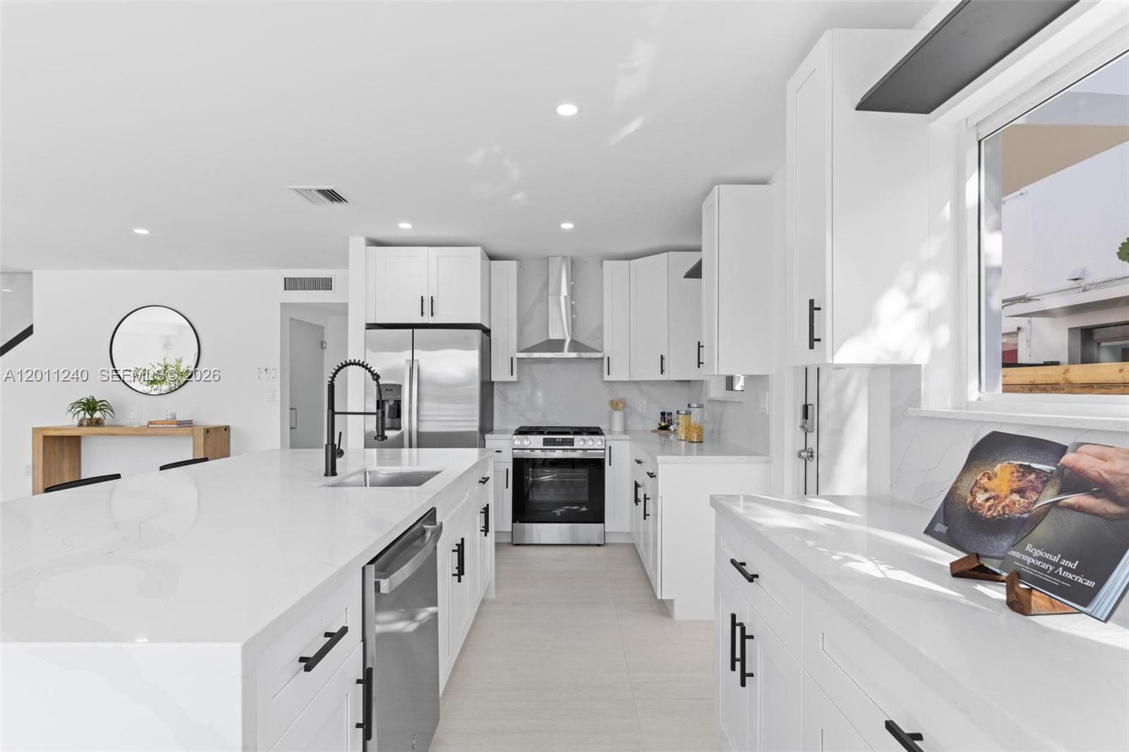 7286 Gary Ave, Miami Beach FL 33141