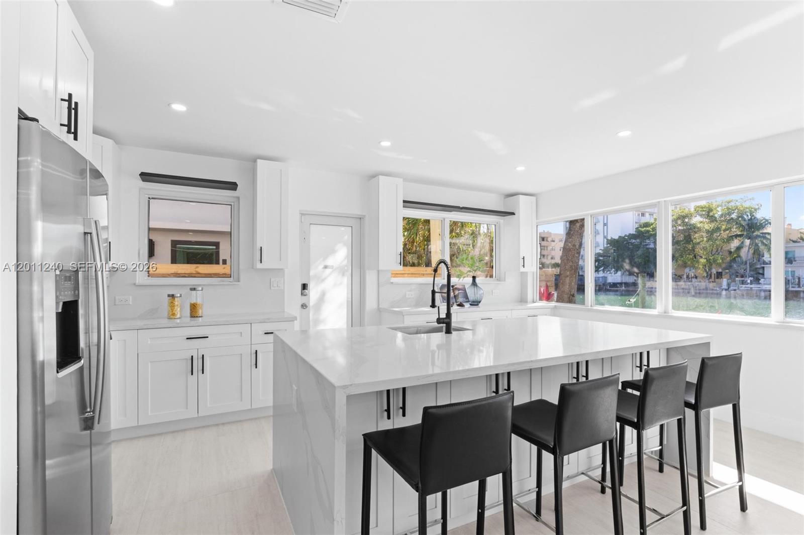 7286 Gary Ave, Miami Beach FL 33141