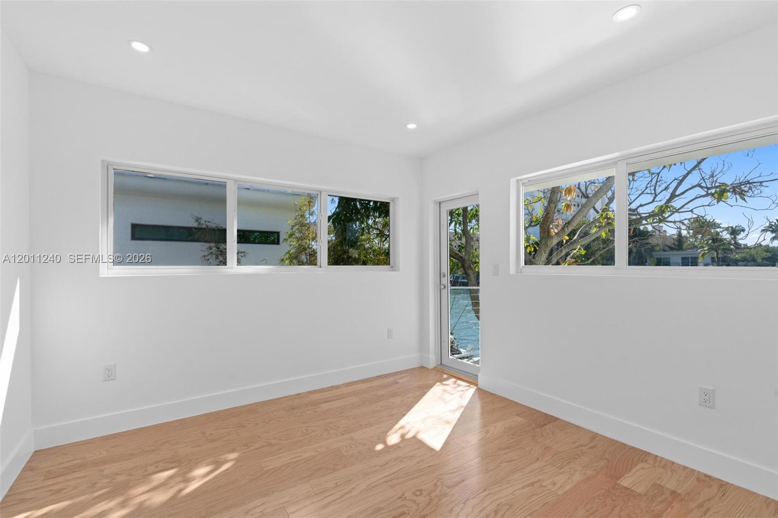 7286 Gary Ave, Miami Beach FL 33141